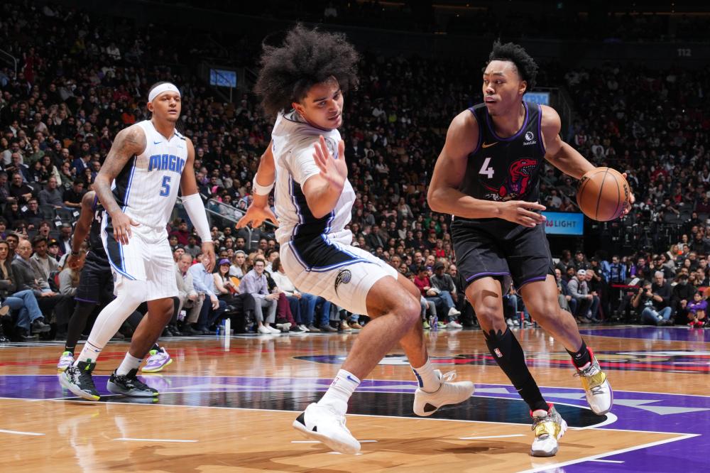 非鹈鹕队中 非鹈鹕队中