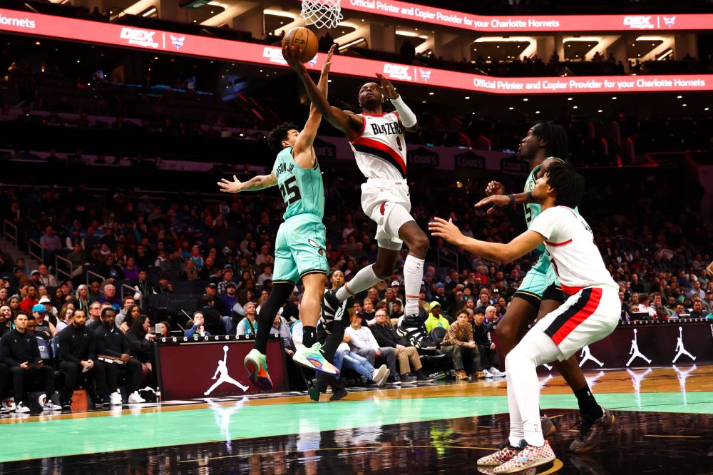 要在进攻端 要在进攻端