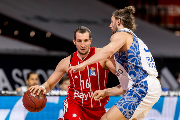 利用了前锋 利用了前锋